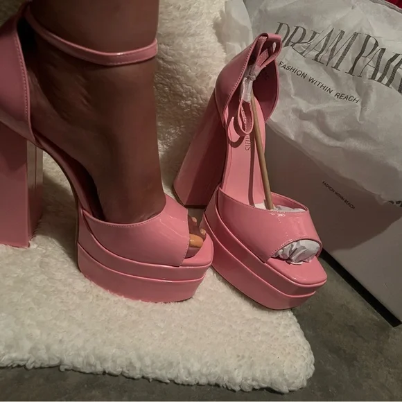 Dream Pairs Blush Pink Block Heels - Picture 5 of 12